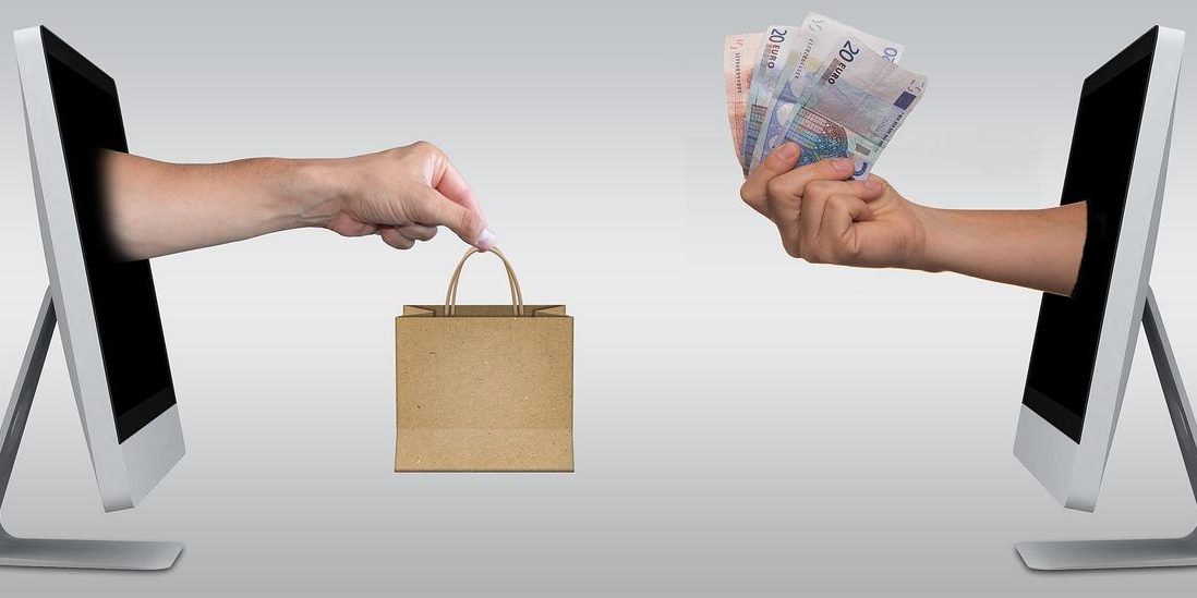 Why Apple Pay Is No Longer Optional for E-Commerce